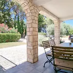 Apartment Ena