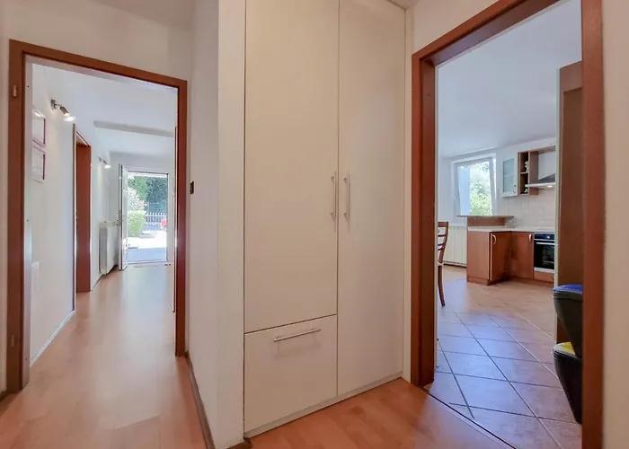 Apartment Ena *