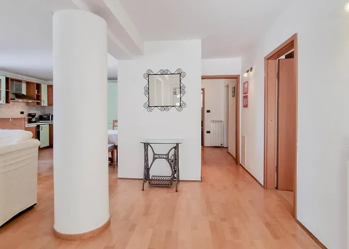 Apartment Ena *